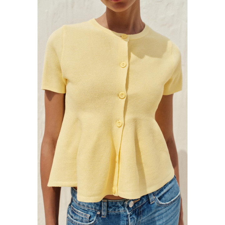 ТРИКОТАЖНЫЙ КАРДИГАН С БАСКОЙ