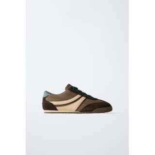 КОНТРАСТНЫЕ КРОССОВКИ