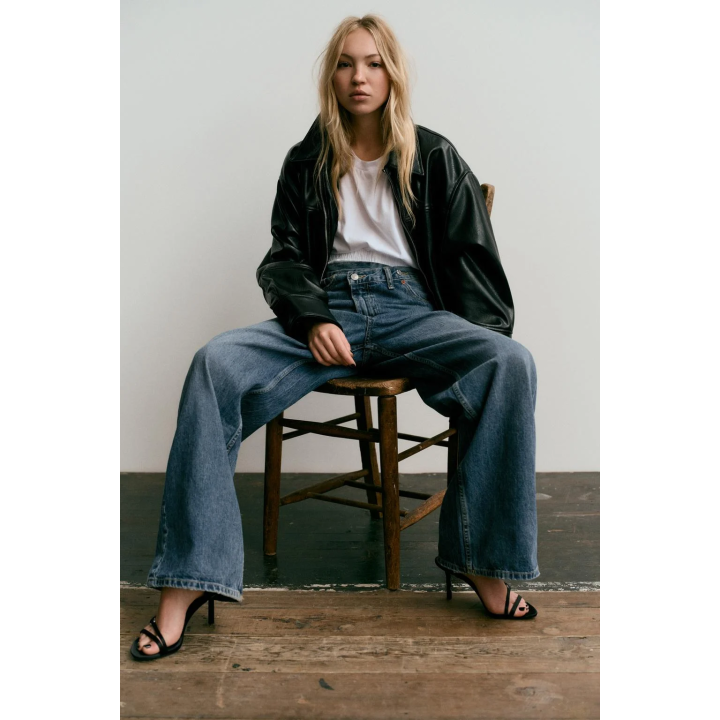 БОМБЕР ИЗ ИСКУССТВЕННОЙ КОЖИ