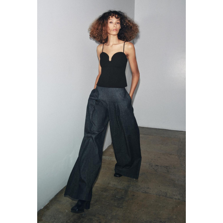 ТОП С ВЫРЕЗОМ СЕРДЕЧКОМ