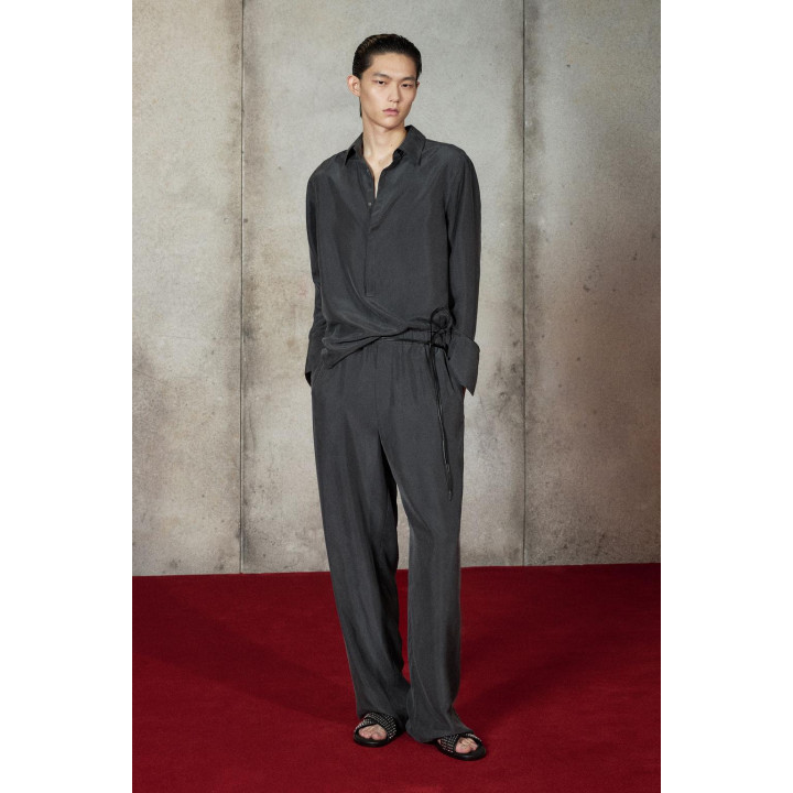 Брюки из 100% шелка с поясом ludovic de saint sernin x zara