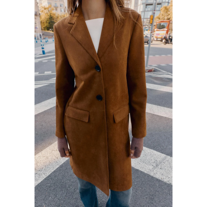 ПАЛЬТО-СЮРТУК ИЗ ТКАНИ ПОД ЗАМШУ