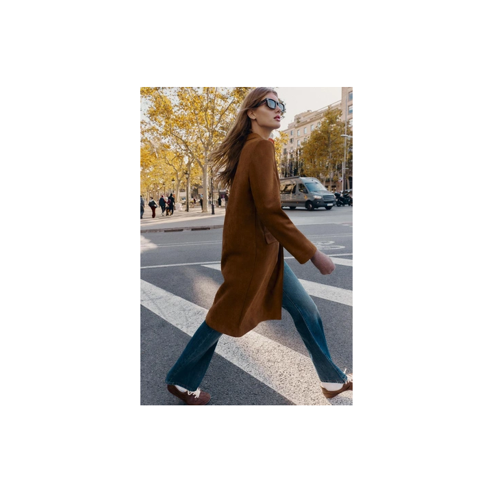 ПАЛЬТО-СЮРТУК ИЗ ТКАНИ ПОД ЗАМШУ