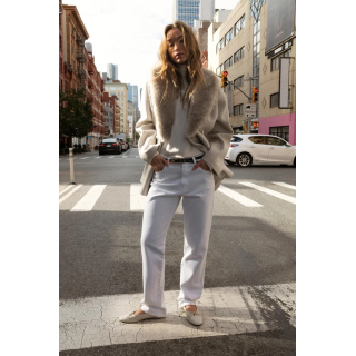 МЯГКОЕ ПАЛЬТО С ВОРОТНИКОМ ИЗ ИСКУССТВЕННОГО МЕХА