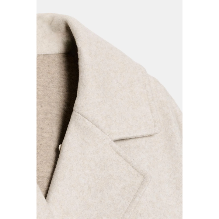 МЯГКОЕ ПАЛЬТО С ВОРОТНИКОМ ИЗ ИСКУССТВЕННОГО МЕХА