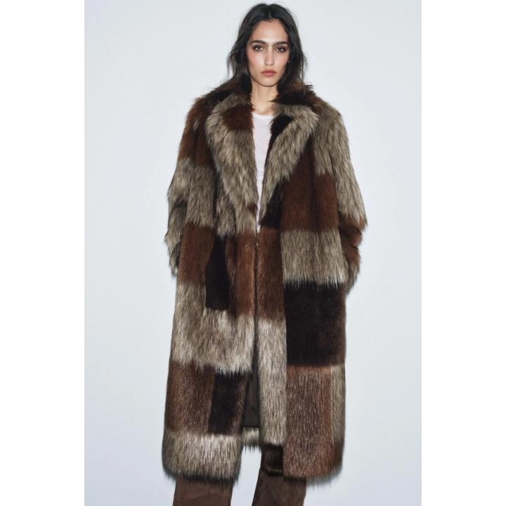 ПАЛЬТО ИЗ ИСКУССТВЕННОГО МЕХА В СТИЛЕ ПЭЧВОРК — ZW COLLECTION LIMITED EDITION