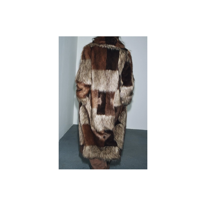 ПАЛЬТО ИЗ ИСКУССТВЕННОГО МЕХА В СТИЛЕ ПЭЧВОРК — ZW COLLECTION LIMITED EDITION