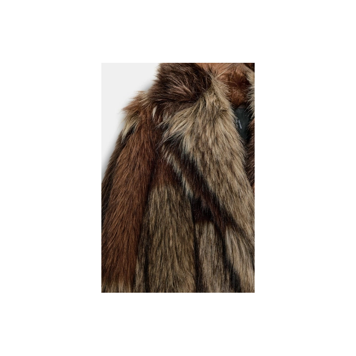 ПАЛЬТО ИЗ ИСКУССТВЕННОГО МЕХА В СТИЛЕ ПЭЧВОРК — ZW COLLECTION LIMITED EDITION