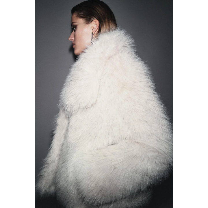 Пальто из искусственного меха коллекции zara woman