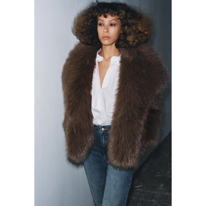 КОРОТКОЕ ПАЛЬТО ИЗ ИСКУССТВЕННОГО МЕХА — ZW COLLECTION