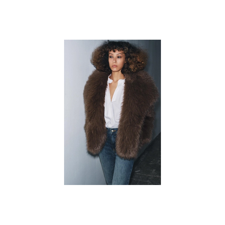 КОРОТКОЕ ПАЛЬТО ИЗ ИСКУССТВЕННОГО МЕХА — ZW COLLECTION