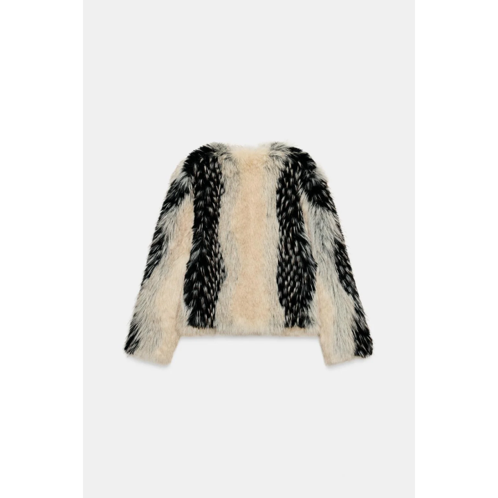 КОРОТКОЕ ПАЛЬТО ИЗ ИСКУССТВЕННОГО МЕХА — ZW COLLECTION