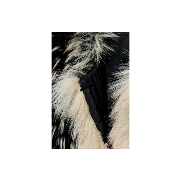 КОРОТКОЕ ПАЛЬТО ИЗ ИСКУССТВЕННОГО МЕХА — ZW COLLECTION