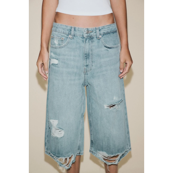 ДЖИНСОВЫЕ ШОРТЫ-БЕРМУДЫ TRF С РАЗРЕЗАМИ И НИЗКОЙ ПОСАДКОЙ