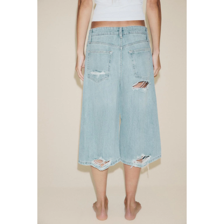 ДЖИНСОВЫЕ ШОРТЫ-БЕРМУДЫ TRF С РАЗРЕЗАМИ И НИЗКОЙ ПОСАДКОЙ