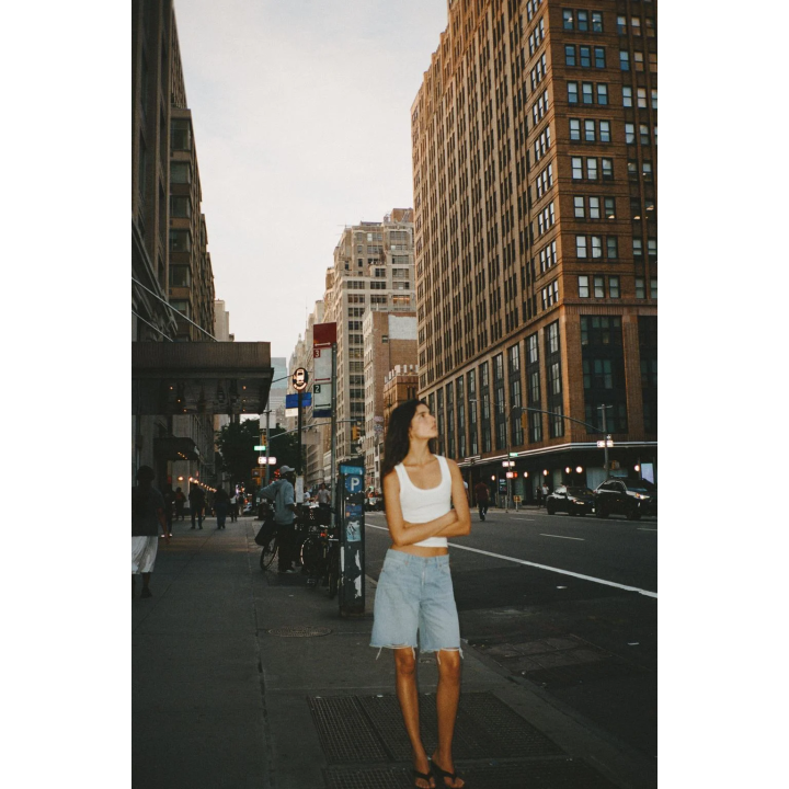 ДЖИНСОВЫЕ БЕРМУДЫ TRF СО СРЕДНЕЙ ПОСАДКОЙ