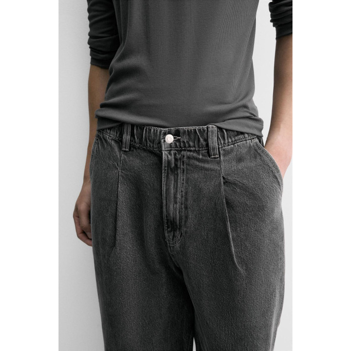 ДЖИНСОВЫЕ БРЮКИ ЧИНОС ШИРОКОГО КРОЯ СО СКЛАДКАМИ