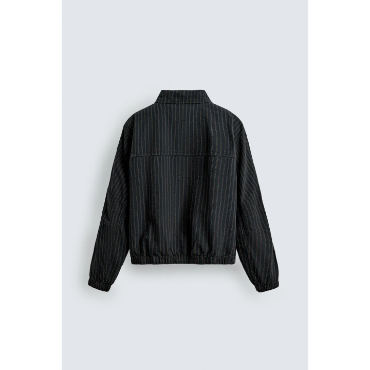 КУРТКА ИЗ РЕЛЬЕФНОЙ ТКАНИ В ПОЛОСКУ