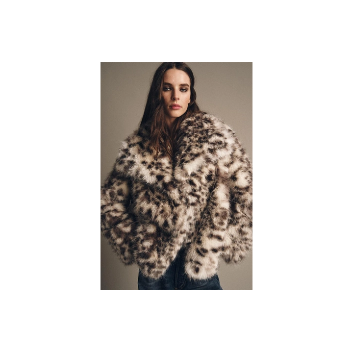 КУРТКА ИЗ ИСКУССТВЕННОГО МЕХА С АНИМАЛИСТИЧЕСКИМ ПРИНТОМ — ZW COLLECTION