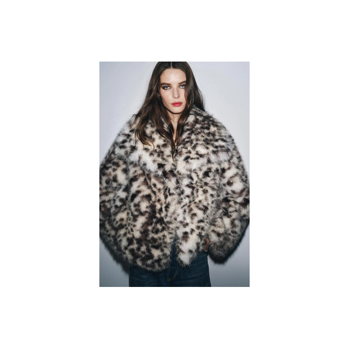 КУРТКА ИЗ ИСКУССТВЕННОГО МЕХА С АНИМАЛИСТИЧЕСКИМ ПРИНТОМ — ZW COLLECTION