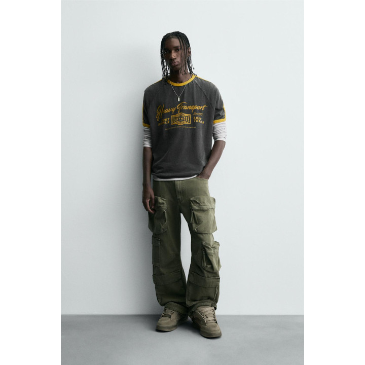 ФУТБОЛКА В РУБЧИК С КОНТРАСТНОЙ НАДПИСЬЮ