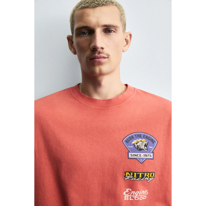 ФУТБОЛКА С МОТОЦИКЛЕТНЫМ ПРИНТОМ