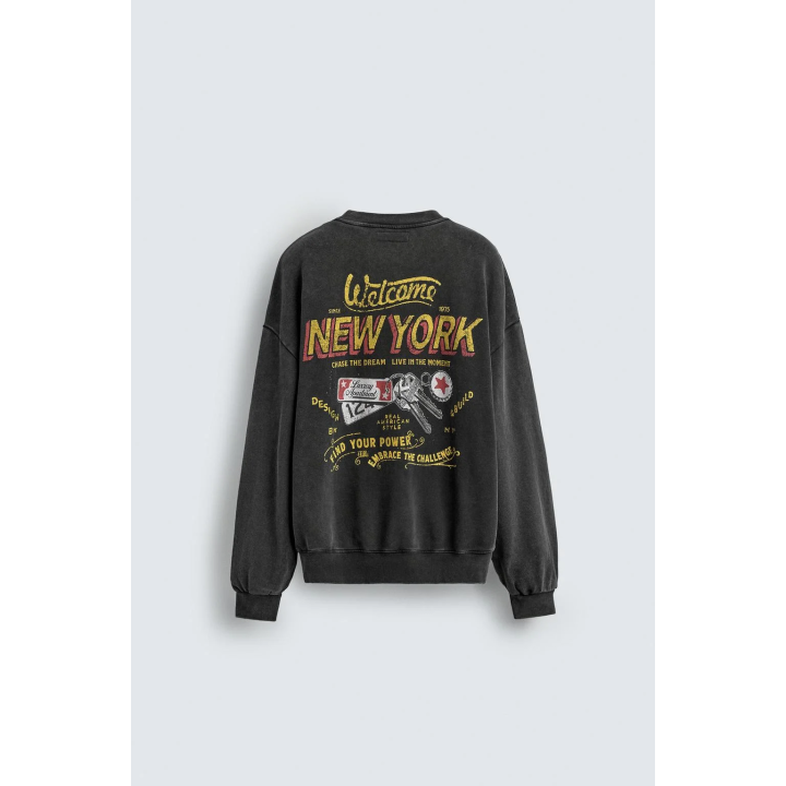 Толстовка с принтом и потертостями