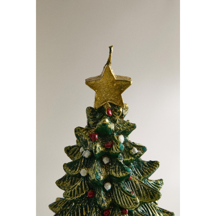 Декоративная свеча в форме рождественской елки