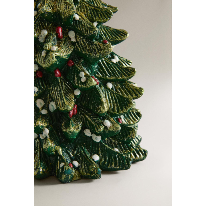 Декоративная свеча в форме рождественской елки