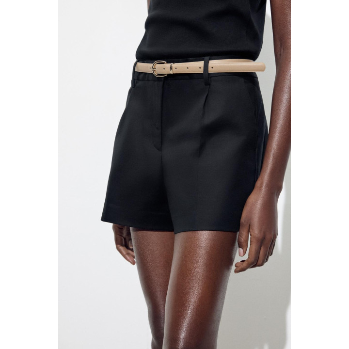 ШОРТЫ С РЕМНЕМ И ЗАЩИПАМИ