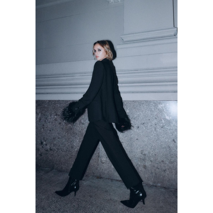 Брюки с высокой посадкой и поясом