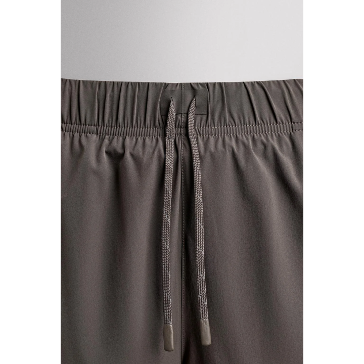 СПОРТИВНЫЕ ШОРТЫ 2-В-1