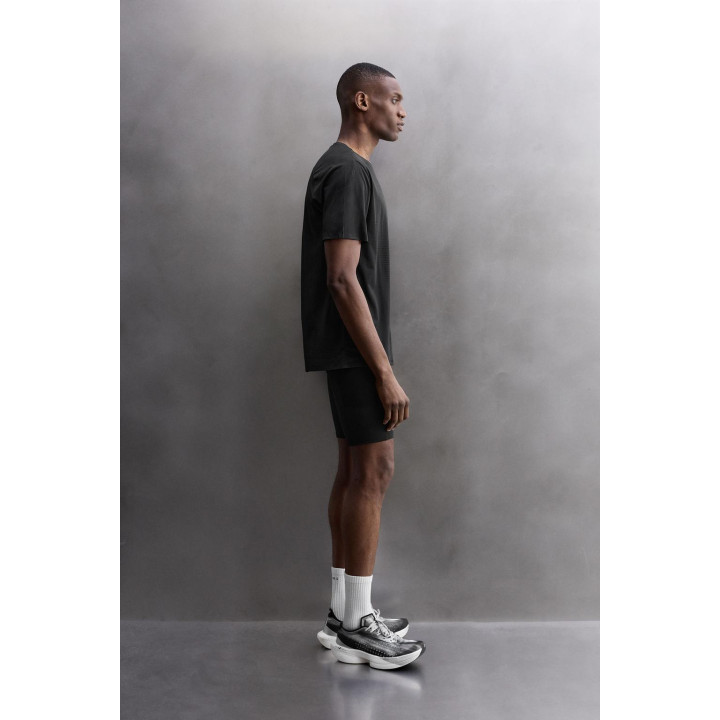 Тренировочная футболка с перфорацией