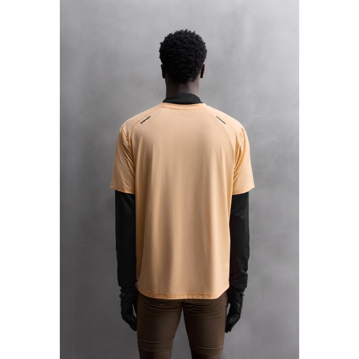 ФУТБОЛКА С КОРОТКИМ РУКАВОМ ДЛЯ БЕГА