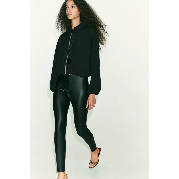 ЛЕГИНСЫ СО СРЕДНЕЙ ПОСАДКОЙ ПОД КОЖУ