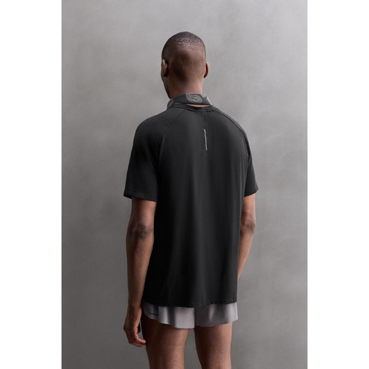 Текстурированная спортивная футболка для тренировок