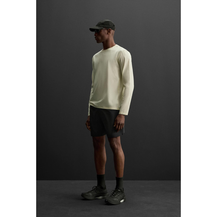 ПЕРФОРИРОВАННАЯ ФУТБОЛКА С ДЛИННЫМИ РУКАВАМИ