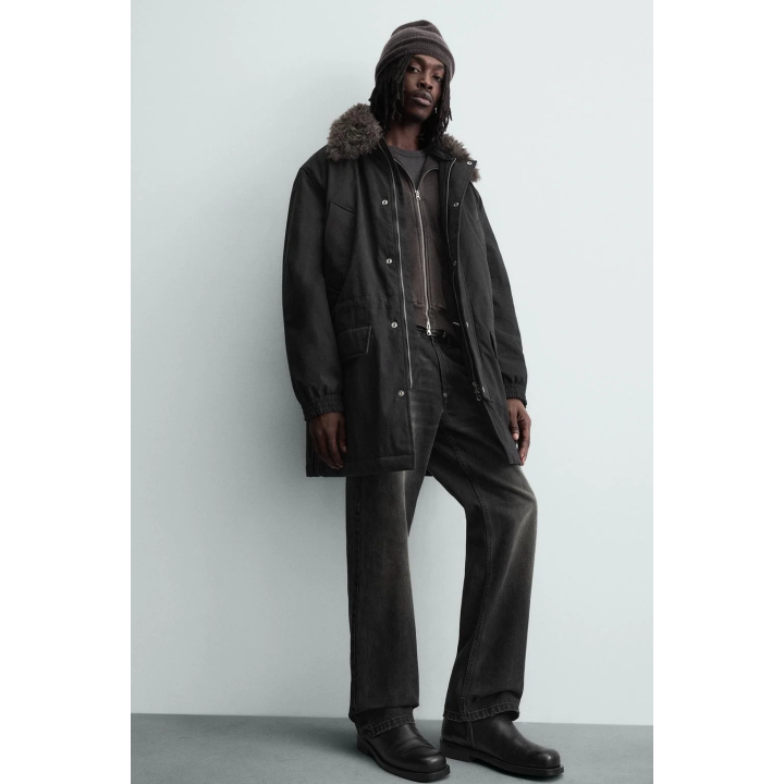 ПАРКА С КОМБИНИРОВАННЫМ СЪЕМНЫМ ВОРОТНИКОМ