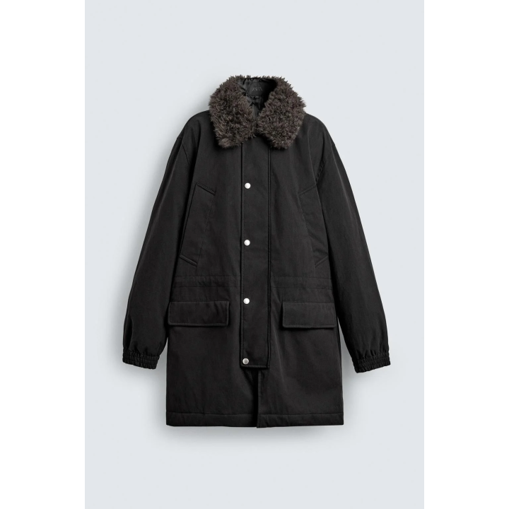 ПАРКА С КОМБИНИРОВАННЫМ СЪЕМНЫМ ВОРОТНИКОМ