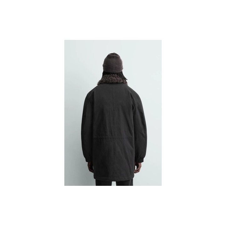 ПАРКА С КОМБИНИРОВАННЫМ СЪЕМНЫМ ВОРОТНИКОМ