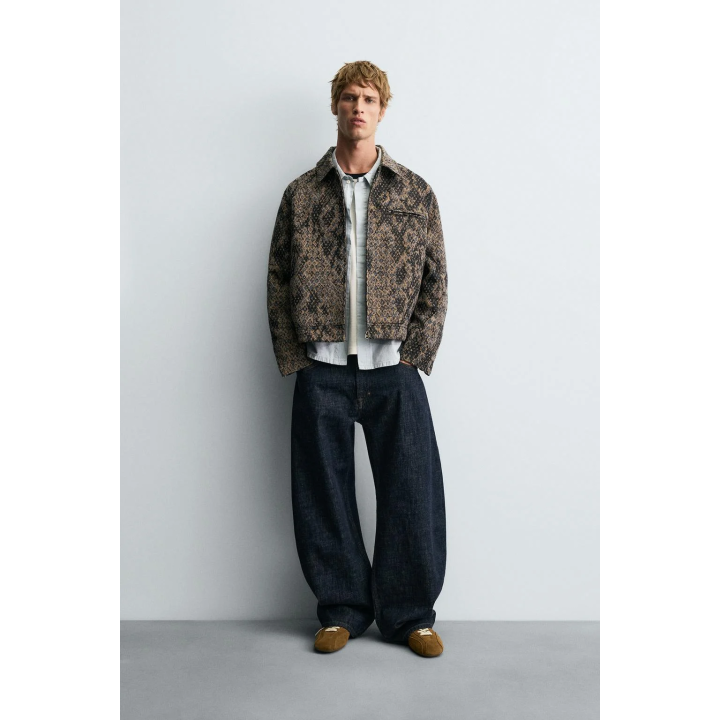 ТЕКСТУРИРОВАННАЯ КУРТКА ЖАККАРД