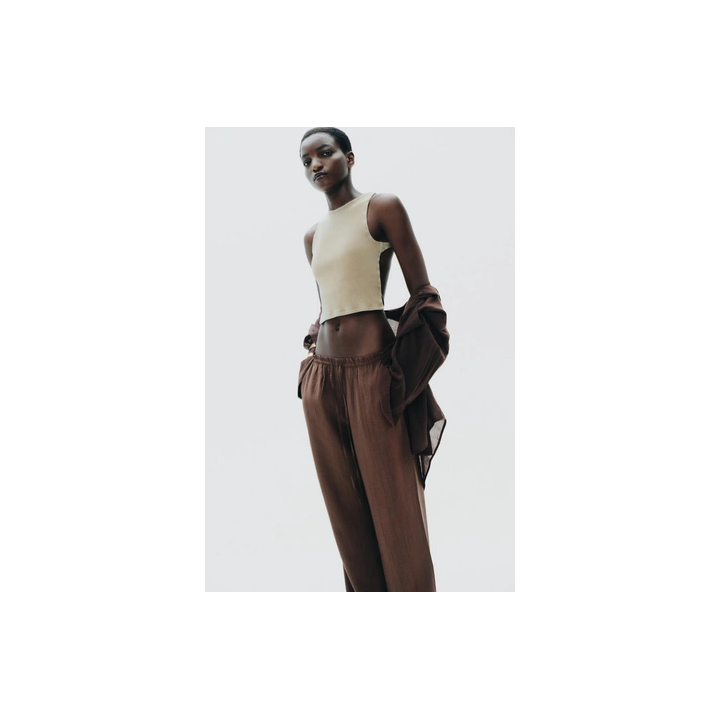 БРЮКИ ИЗ ТКАНИ С РЕЛЬЕФНЫМ УЗОРОМ