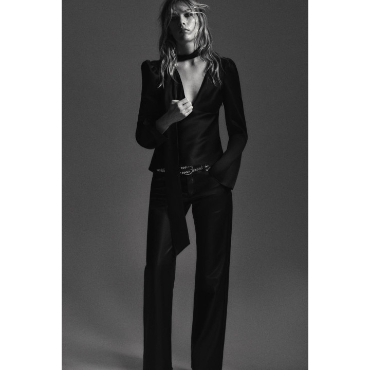 БРЮКИ ИЗ ИСКУССТВЕННОЙ КОЖИ С НИЗКОЙ ПОСАДКОЙ