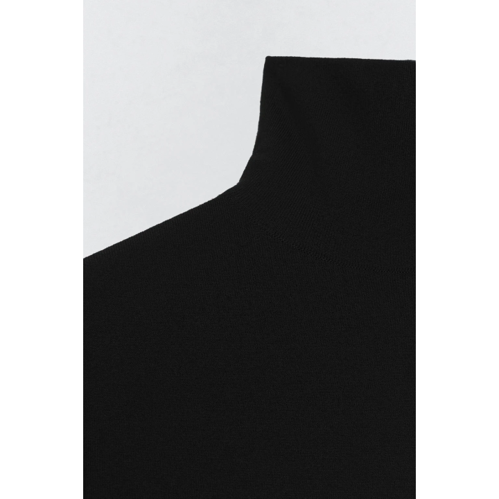 КОРОТКОЕ ПАЛЬТО ИЗ ИСКУССТВЕННОГО МЕХА