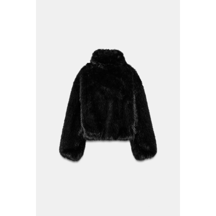 КОРОТКОЕ ПАЛЬТО ИЗ ИСКУССТВЕННОГО МЕХА