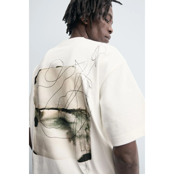 ФУТБОЛКА С ВЫШИВКОЙ И ФОТОПРИНТОМ