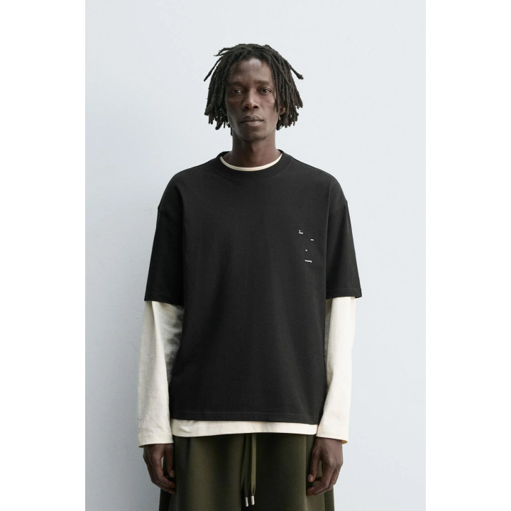 Футболка с принтом кольца