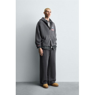 ДЖОГГЕРЫ WIDE FIT С ЭФФЕКТОМ ПОТЕРТОСТИ