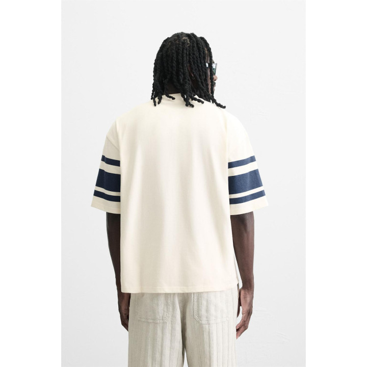 ФУТБОЛКА С ПРИНТОМ В СТИЛЕ ВАРСИТИ