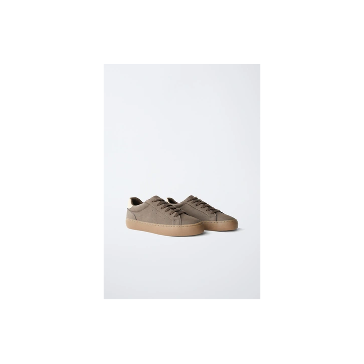 МИНИМАЛИСТИЧНЫЕ КЕДЫ